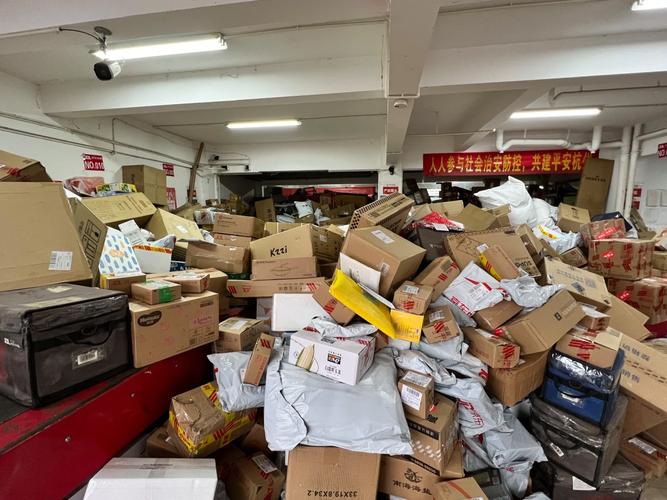 大连京东快递晚上到几点