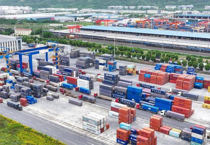 重庆沙坪坝大学城物流